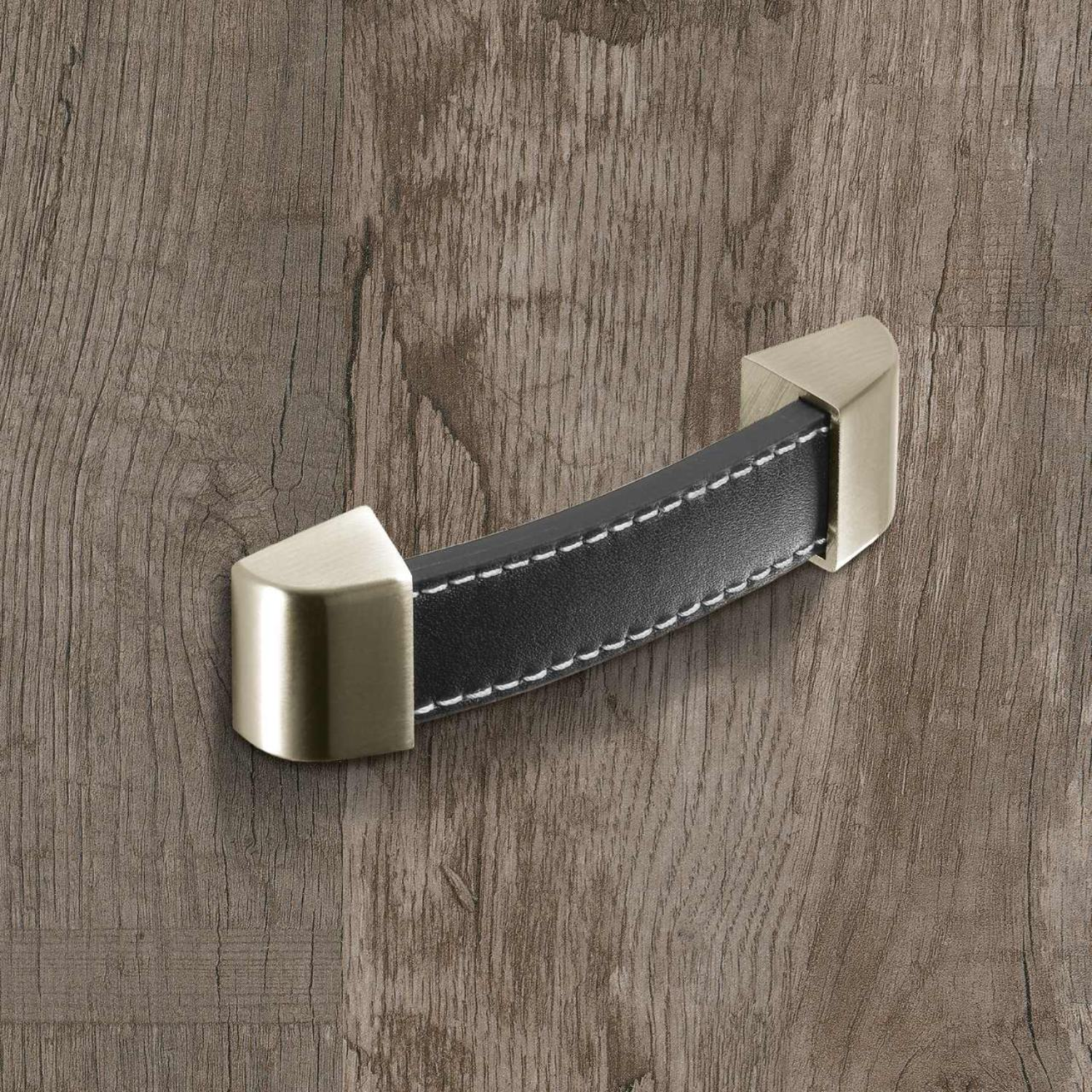 Poignée Agliano, entraxe de perçages 96, L 110 mm, B 25 mm, H 17 mm, cuir brun foncé / aspect inox brossé