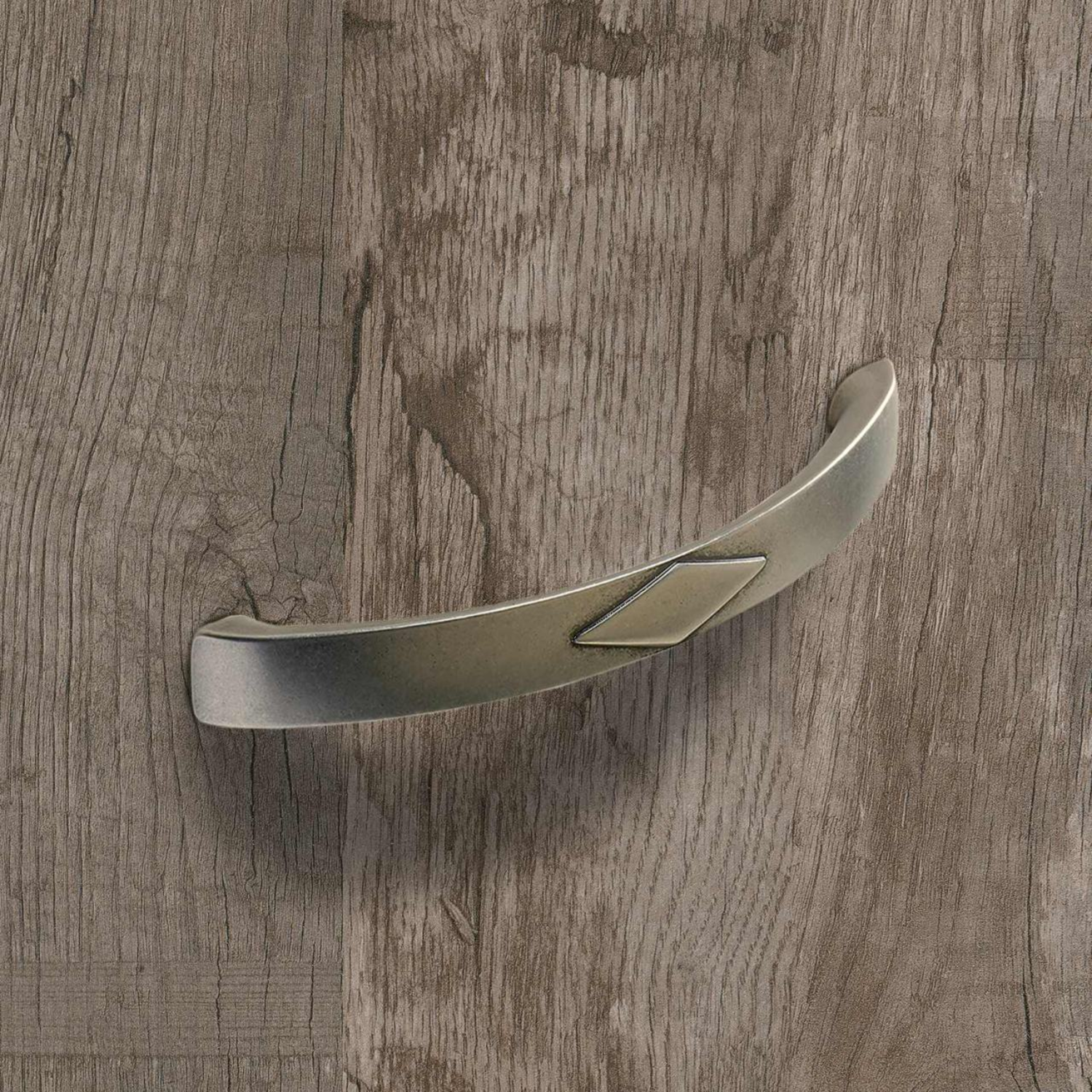 Poignée Bracara, entraxe de perçages 96, L 114 mm, B 15 mm, H 32 mm, aspect étain