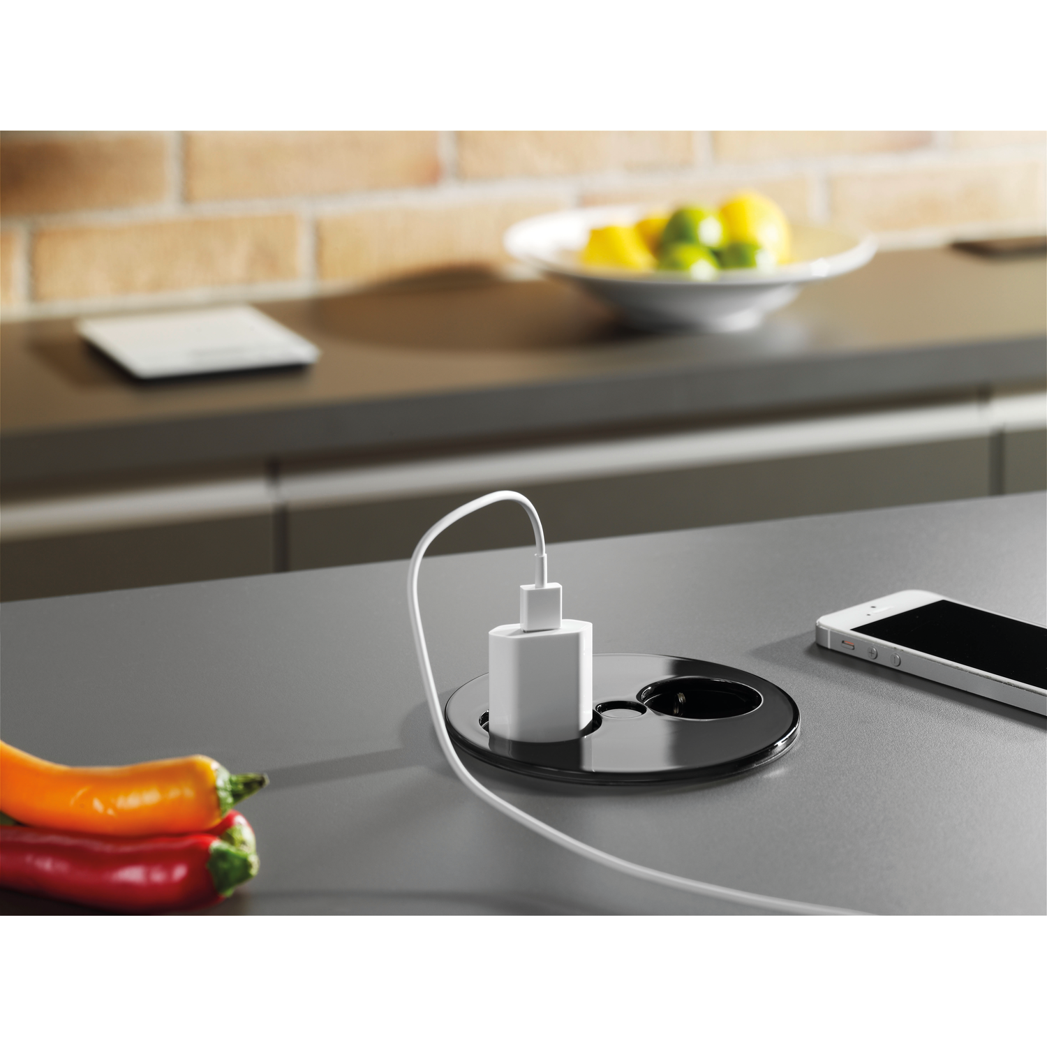 Twist mat zwart d-nl-l 2 stopcontacten -- 931.150*