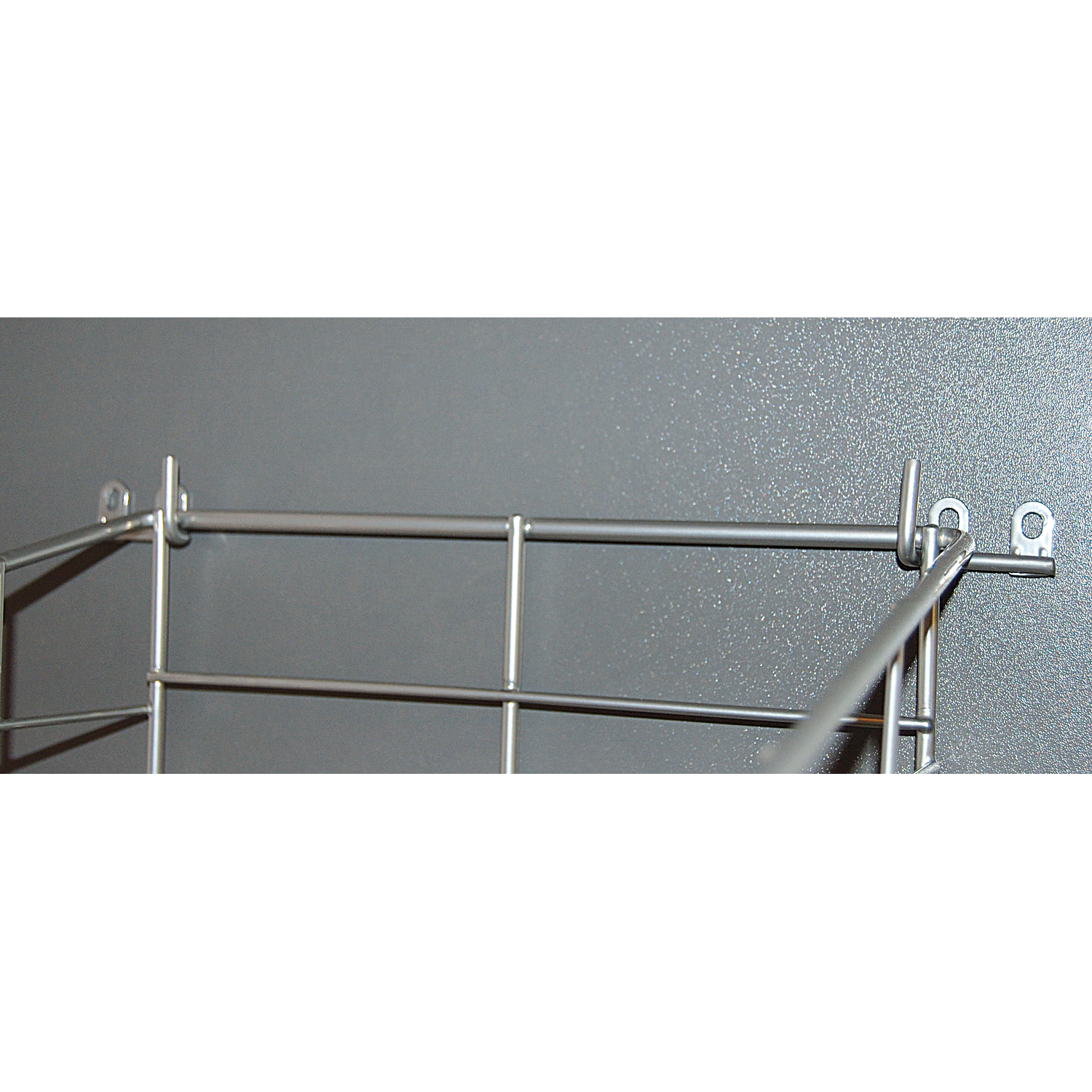 Support droite argent pour panier a linge  