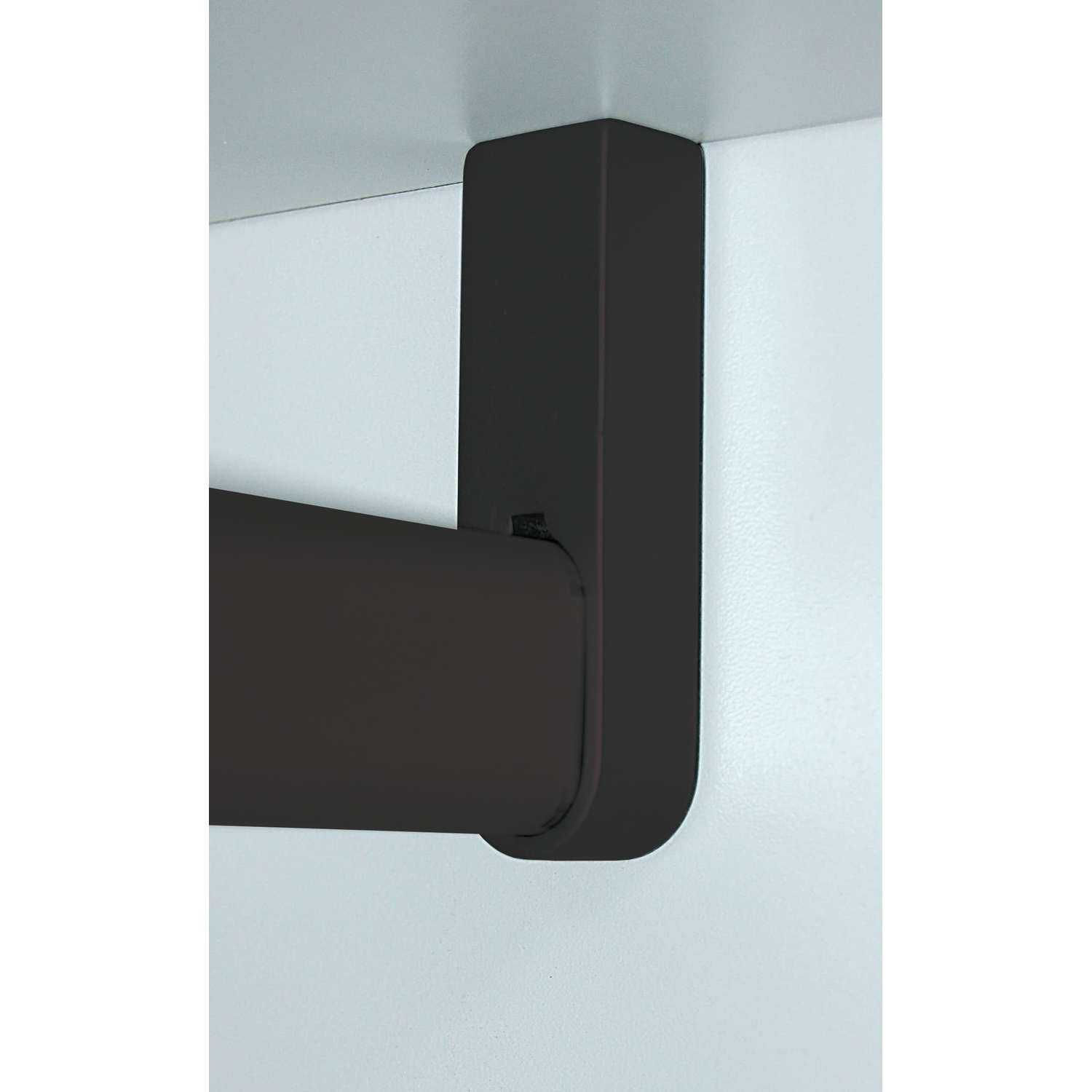Support tube penderie ovale ferme noir argente 14x30