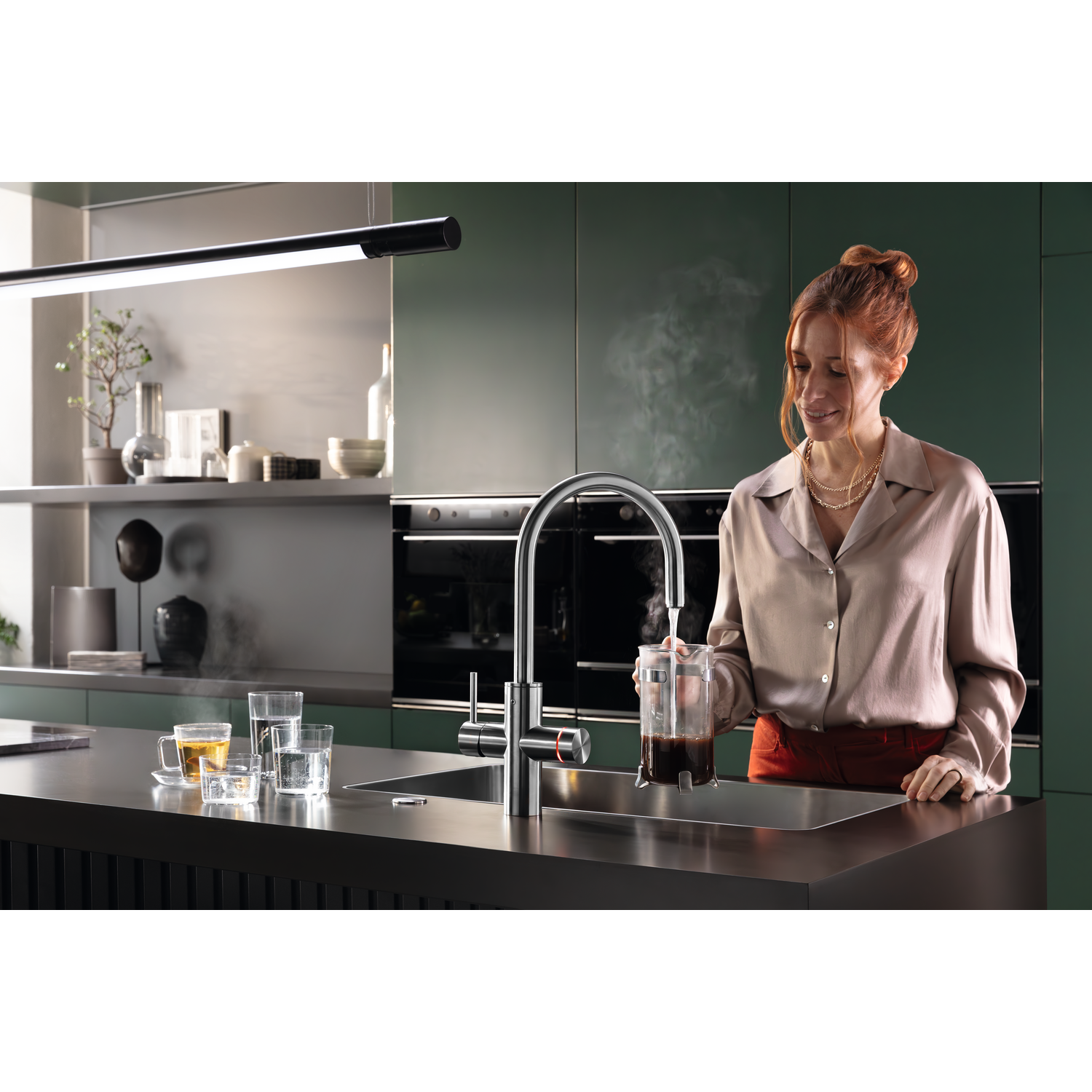 Mythos Water Hub 6 in 1 - Zwenkbare kraan / Zijhendel / RVS