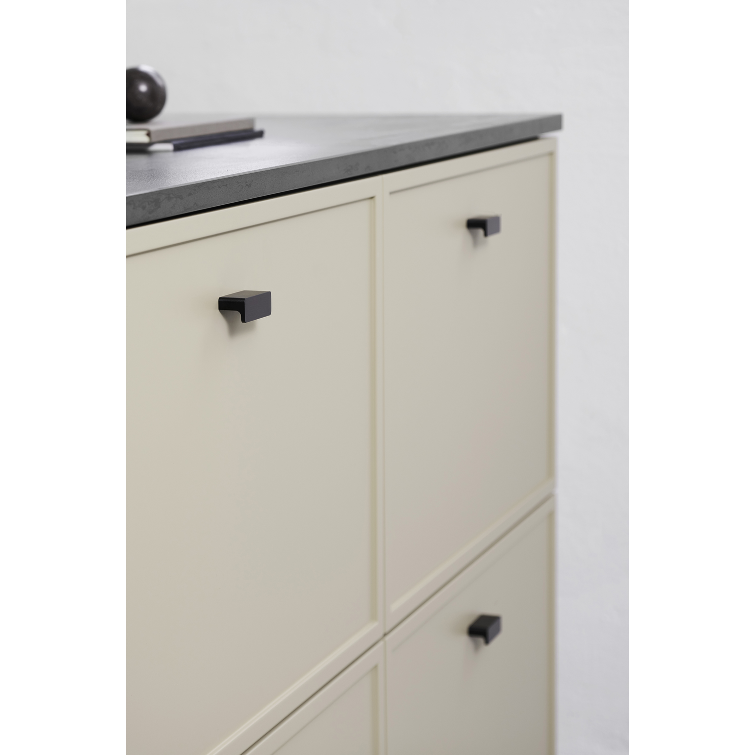 Bouton elan ea32 l50 alu brossé noir mat 