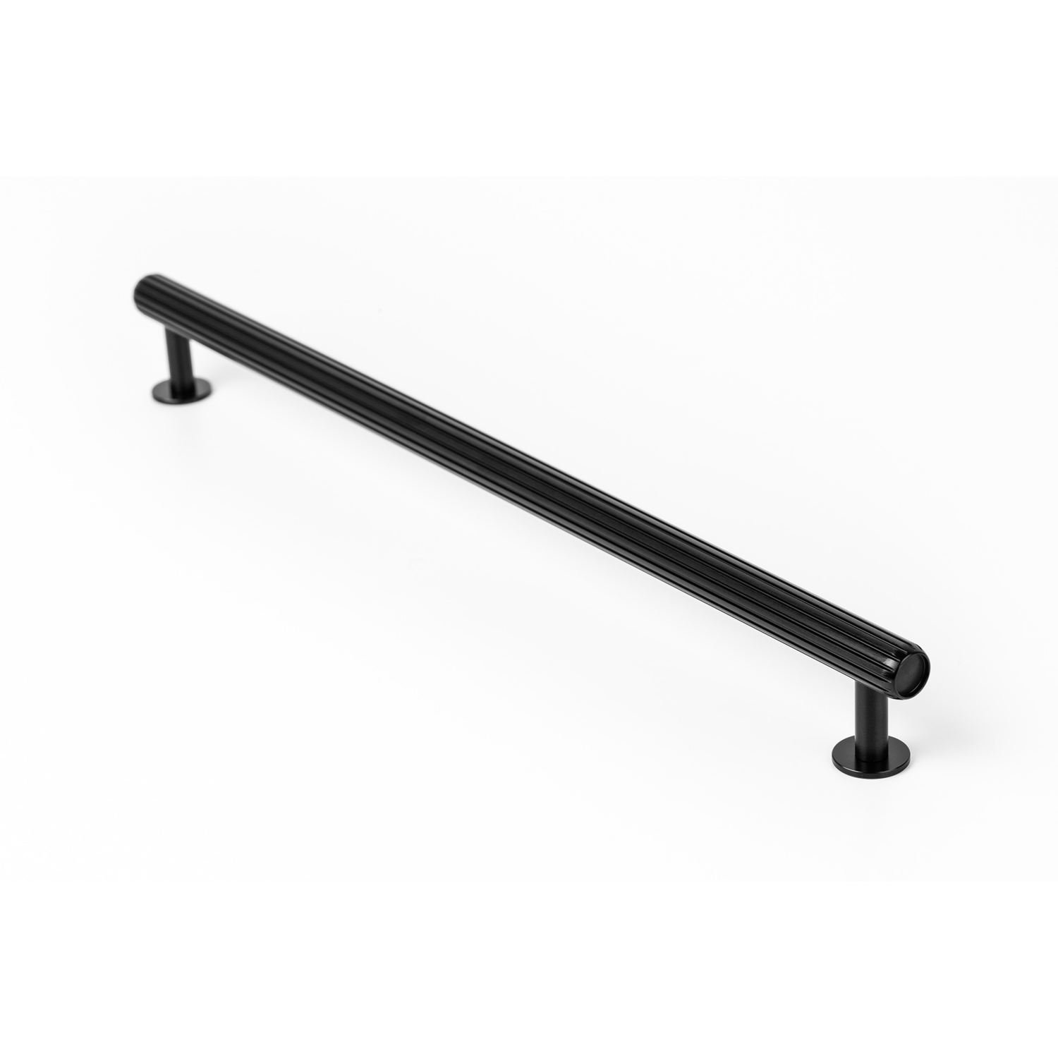 Poignée RILLE BA320 L350 aluminium brossé noir