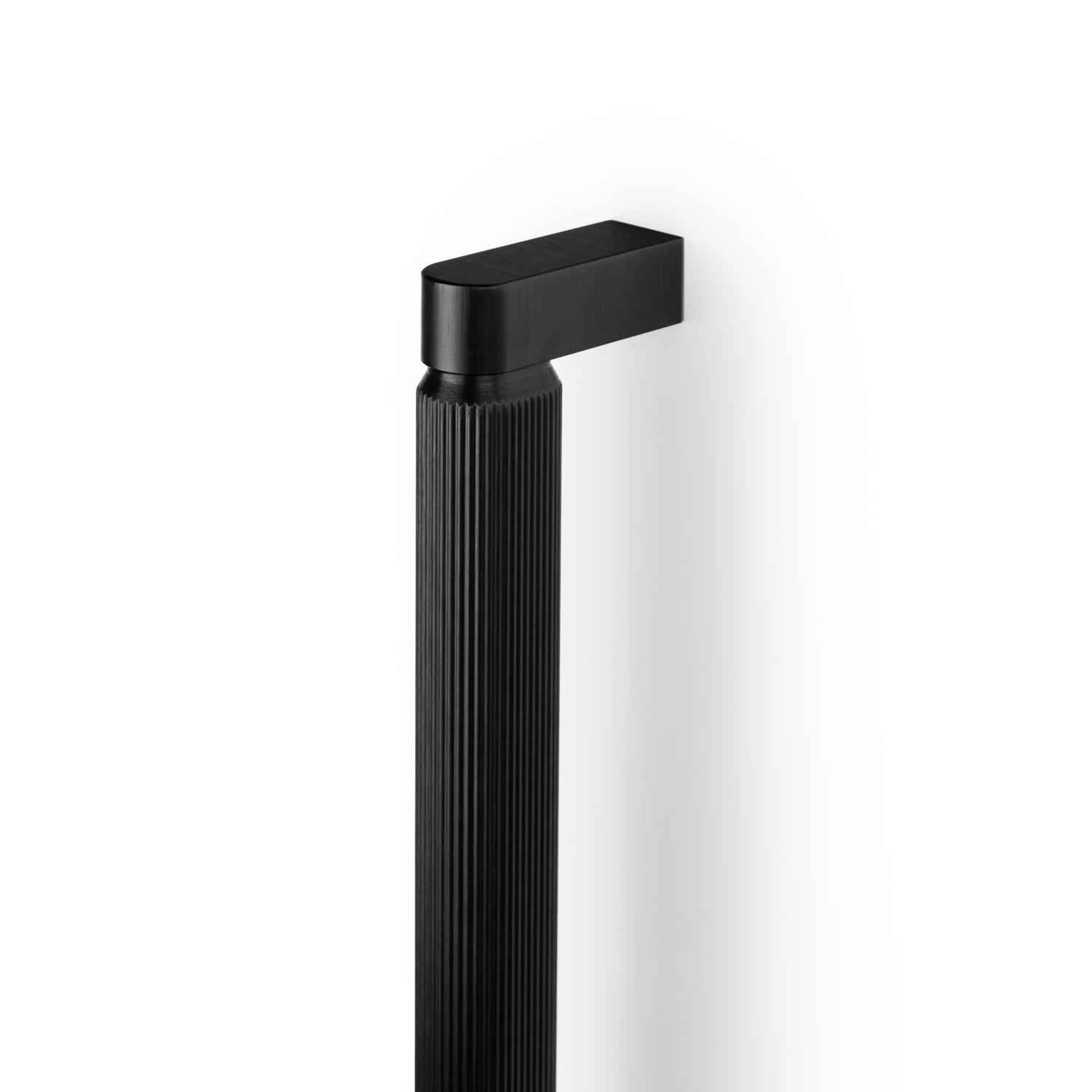 Greep BROOKLYN BIG BA1056 L1074 aluminium geborsteld zwart