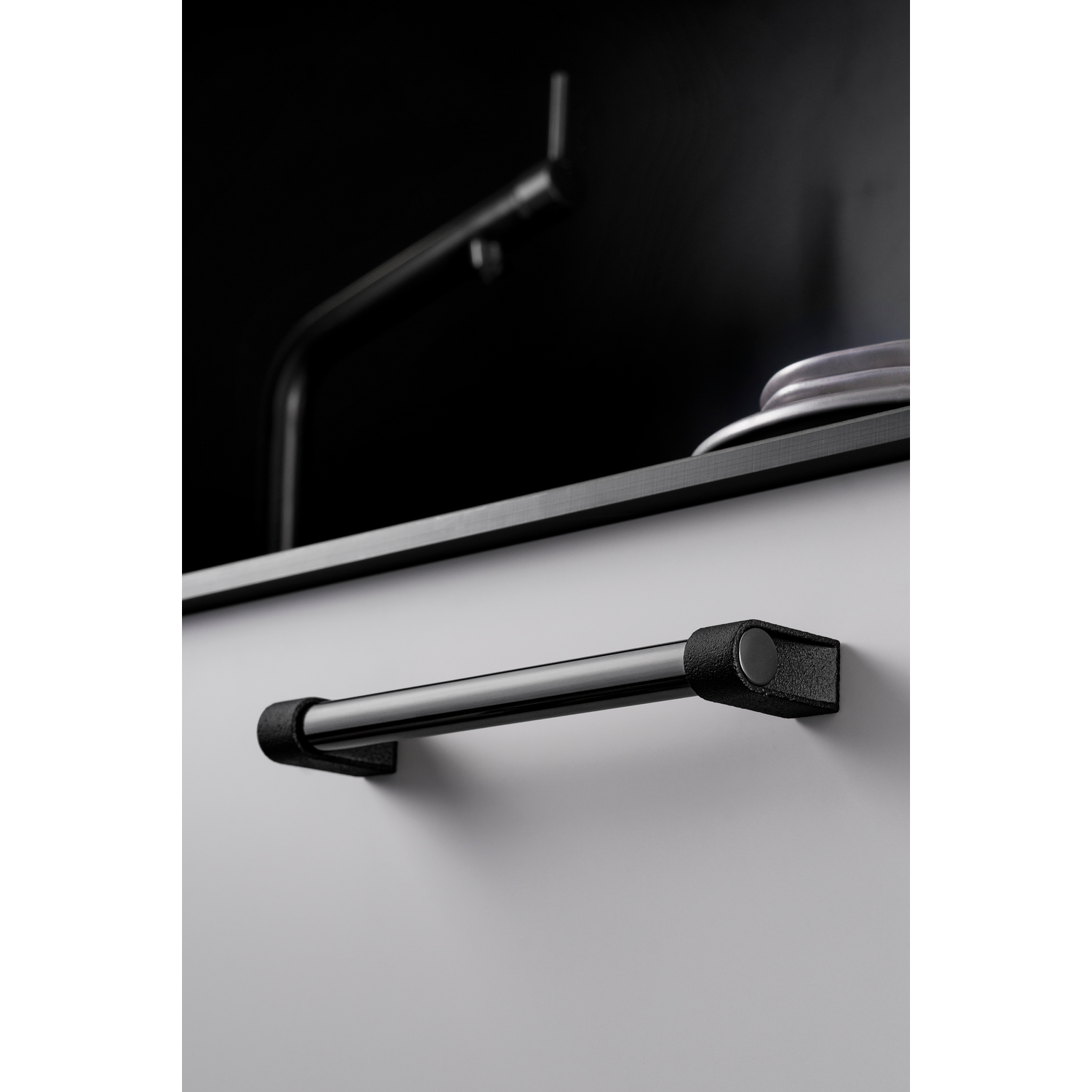 Greep CASEY BA192 L211 aluminium zwart textuur / mat zwart