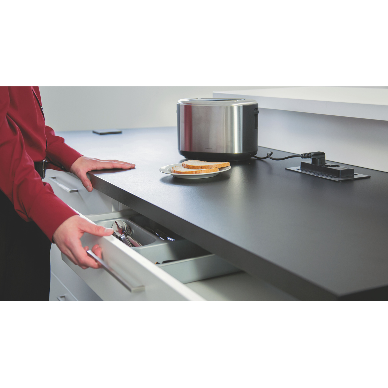 Evoline backflip inox nl-d-l - 2 prises + usb c  charger 5v/2.1a