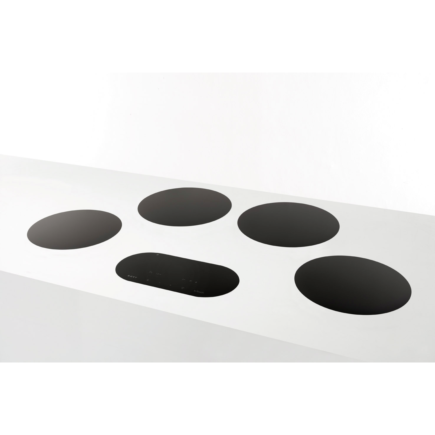 Novy induction Multi zone 4 zones intouch 