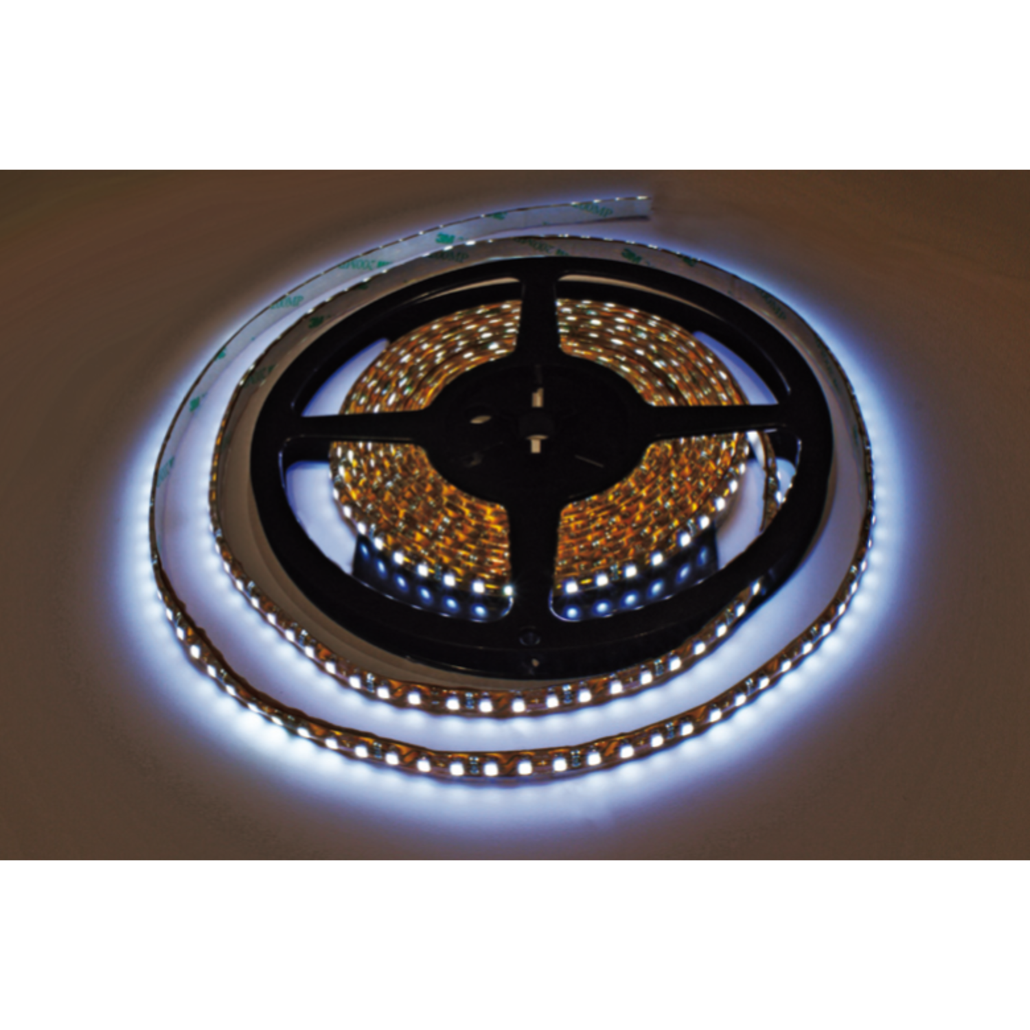 Strip led 2,5m 24W blanc chaud autocollant IP23 sans silicone