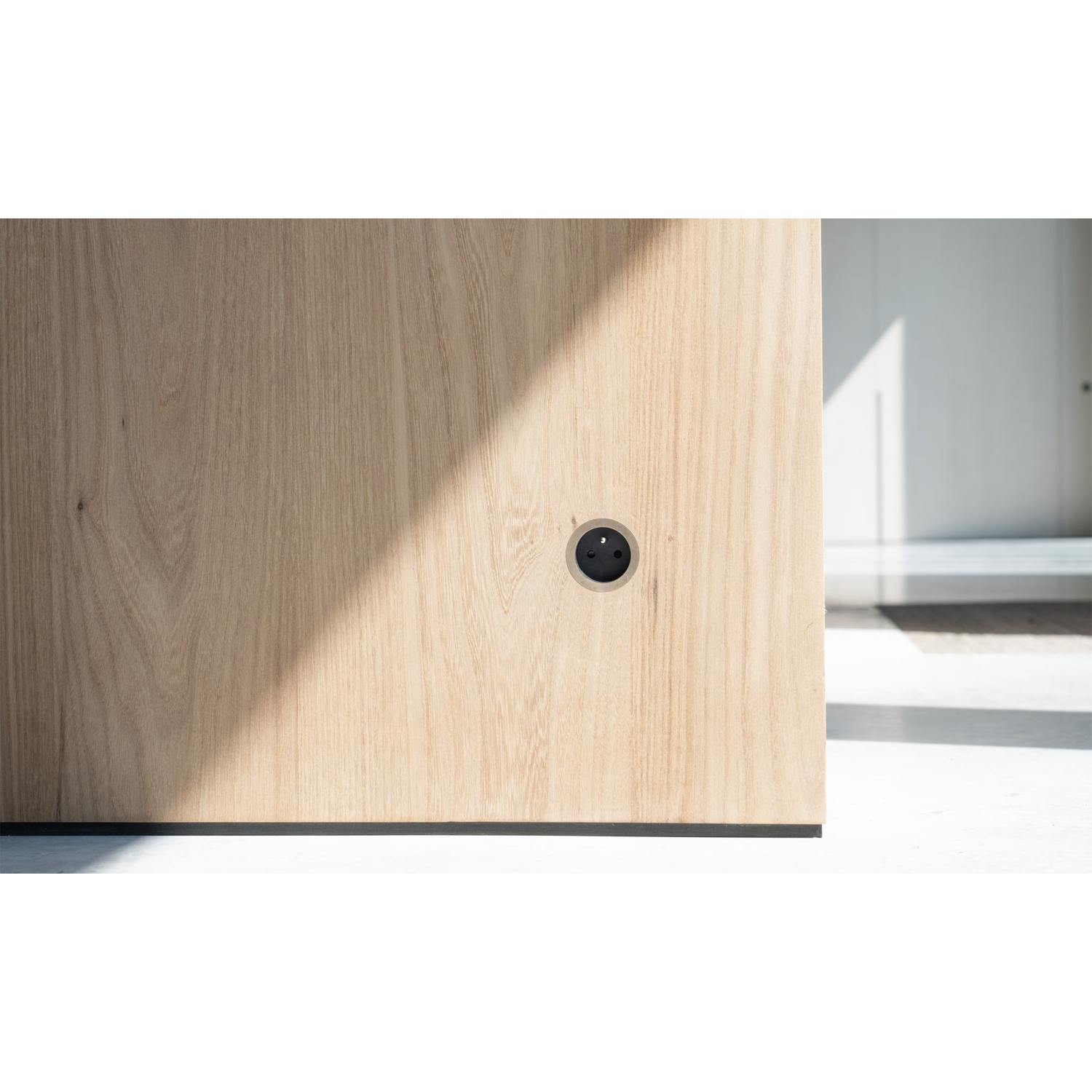 Rond 2.0 - multifit prise b-f bronze foncé/noir 