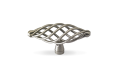 Bouton Valentia, L 79 mm, H 41 mm, aspect étain