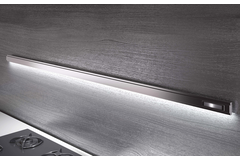 Wing relingstang rvs look+led 1200x15x45mm+4 haken