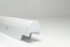 Led snite 7w 230V 4000K 539mm blanc 