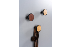 Porte-manteaux BOL Ø45 zamac / bois mat noir / chêne